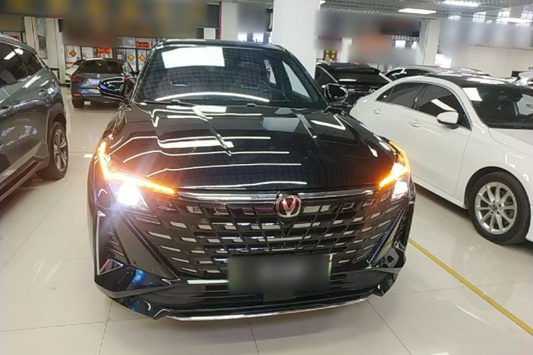 Used CHANGAN UNI-Z New Energy 2025 Model, Smart New Blue Whale 125km Battleship+ Version Front