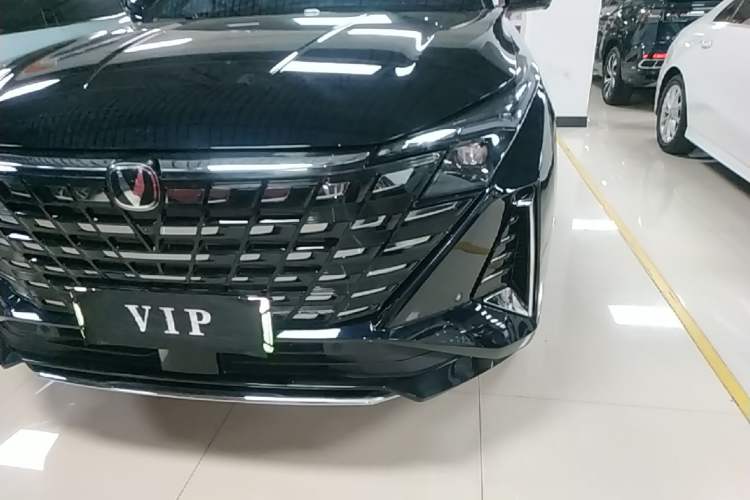 Used CHANGAN UNI-Z New Energy 2025 Model, Smart New Blue Whale 125km Battleship+ Version Left Front Headlight