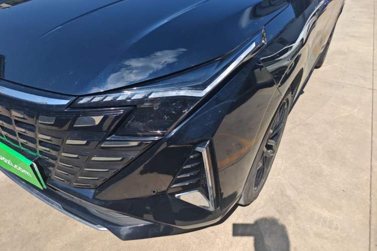 Used CHANGAN UNI-Z New Energy 2025 Model, Smart New Blue Whale 125km Battleship+ Version Left Front Headlight