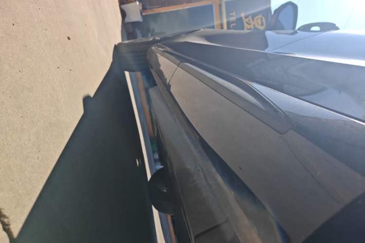 Used CHANGAN UNI-Z New Energy 2025 Model, Smart New Blue Whale 125km Battleship+ Version Left Side Sill