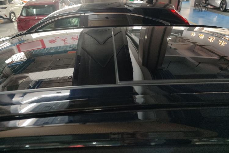 Used CHANGAN UNI-Z New Energy 2025 Model, Smart New Blue Whale 125km Battleship+ Version Roof