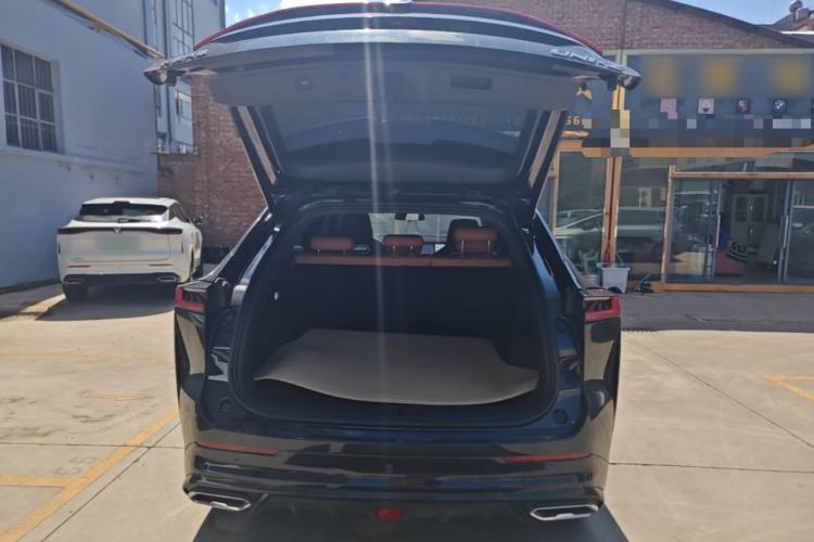Used CHANGAN UNI-Z New Energy 2025 Model, Smart New Blue Whale 125km Battleship+ Version Trunk