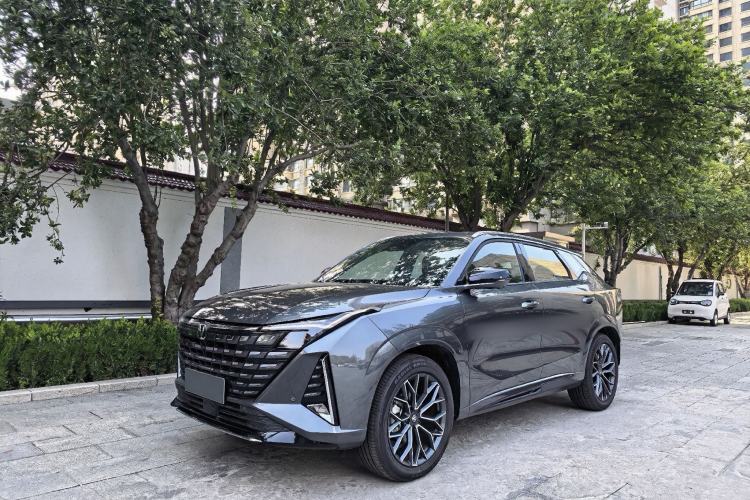 CHANGAN UNI-Z New Energy 2025 Model, Smart New Blue Whale 125km Battleship+ Version