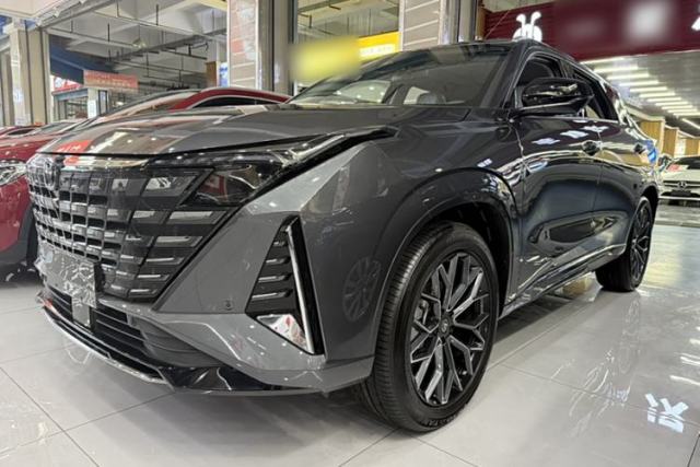 Used CHANGAN UNI-Z New Energy 2025 Model, Smart New Blue Whale 125km Battleship+ Version