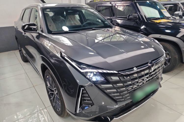 Used CHANGAN UNI-Z New Energy 2025 Model, Smart New Blue Whale 125km Battleship+ Version Exterior 2