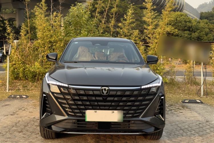 Used CHANGAN UNI-Z New Energy 2025 Smart New Blue Whale 125km Battleship Edition Exterior 6