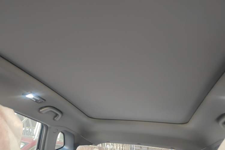 Used CHANGAN UNI-Z New Energy 2025 Smart New Blue Whale 125km Battleship Edition Headliner