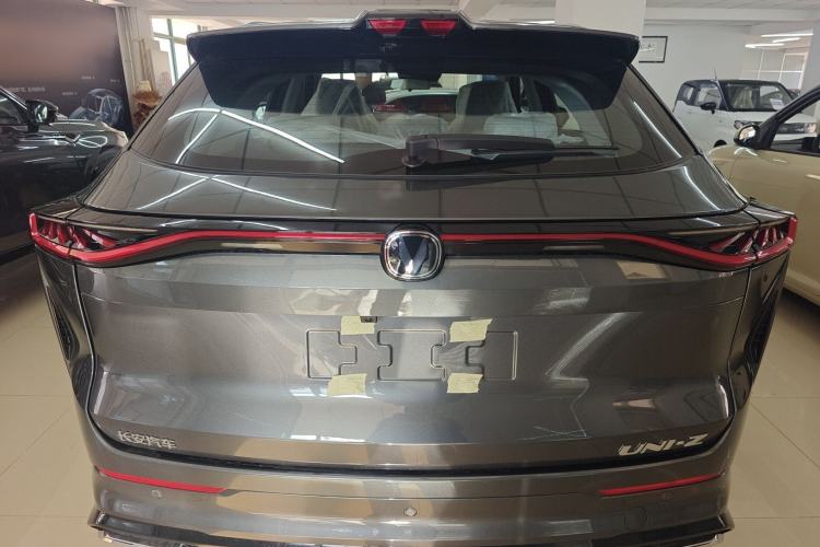 Used CHANGAN UNI-Z New Energy 2025 Model, Smart New Blue Whale 125km Battleship+ Version Rear