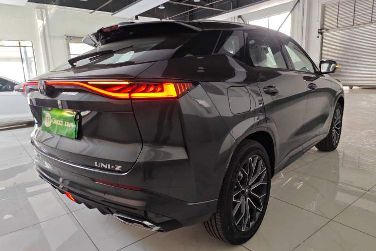 Used CHANGAN UNI-Z New Energy 2025 Model, Smart New Blue Whale 125km Battleship+ Version Rear Right 45 Deg