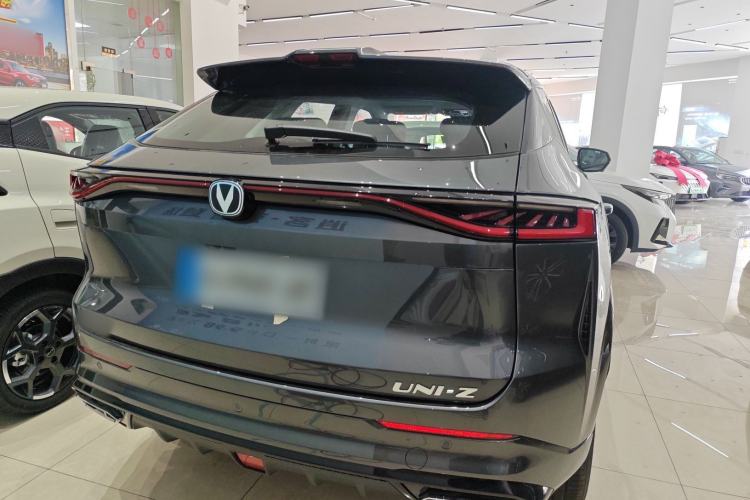Used CHANGAN UNI-Z New Energy 2025 Model, Smart New Blue Whale 125km Battleship+ Version Rear