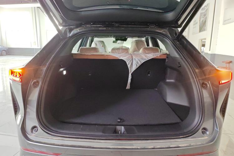 Used CHANGAN UNI-Z New Energy 2025 Model, Smart New Blue Whale 125km Battleship+ Version Trunk