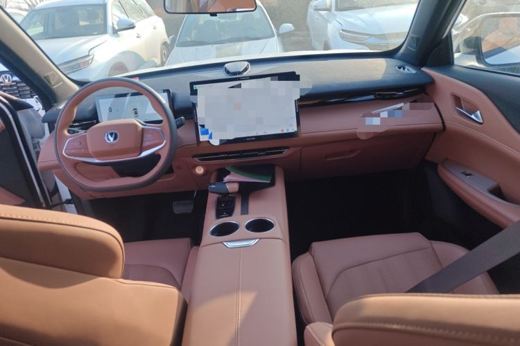 Used CHANGAN UNI-Z New Energy 2025 Model, Smart New Blue Whale 125km Battleship+ Version Center Console