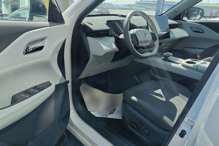 Used CHANGAN UNI-Z New Energy 2025 Model, Smart New Blue Whale 125km Ultra-Strong Version Driver Seat