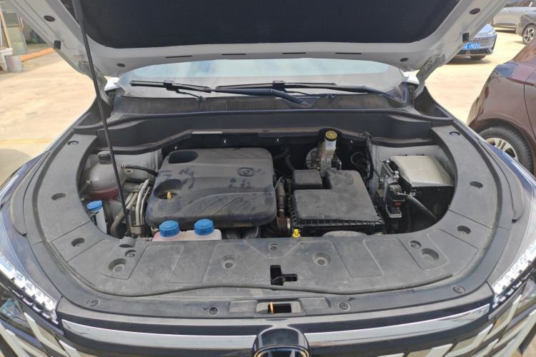 Used CHANGAN UNI-Z New Energy 2025 Model, Smart New Blue Whale 125km Battleship+ Version Engine Bay