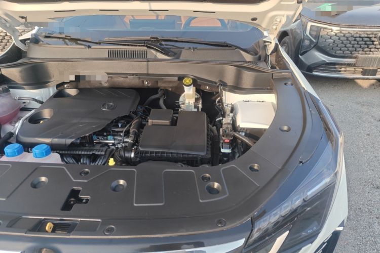 Used CHANGAN UNI-Z New Energy 2025 Model, Smart New Blue Whale 125km Battleship+ Version Engine Bay Left