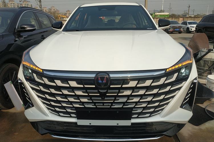 Used CHANGAN UNI-Z New Energy 2025 Model, Smart New Blue Whale 125km Battleship+ Version Exterior 1