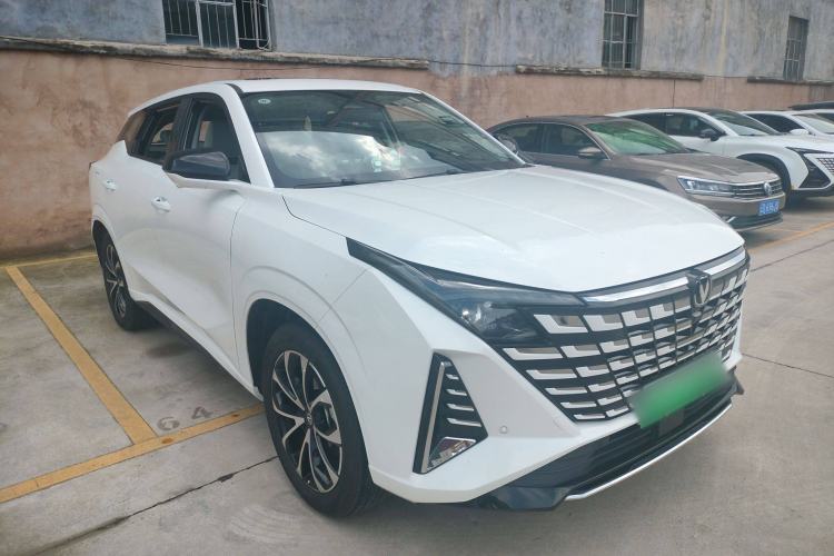 Used CHANGAN UNI-Z New Energy 2025 Smart New Blue Whale 125km Battleship Edition Exterior 2