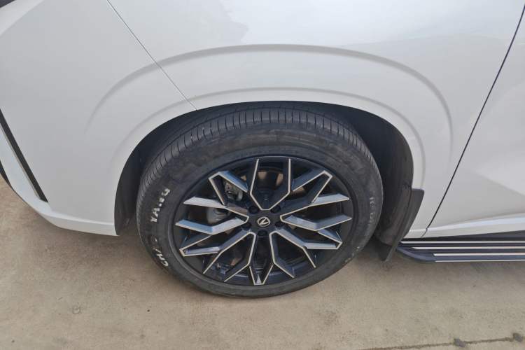 Used CHANGAN UNI-Z New Energy 2025 Model, Smart New Blue Whale 125km Battleship+ Version Exterior 4