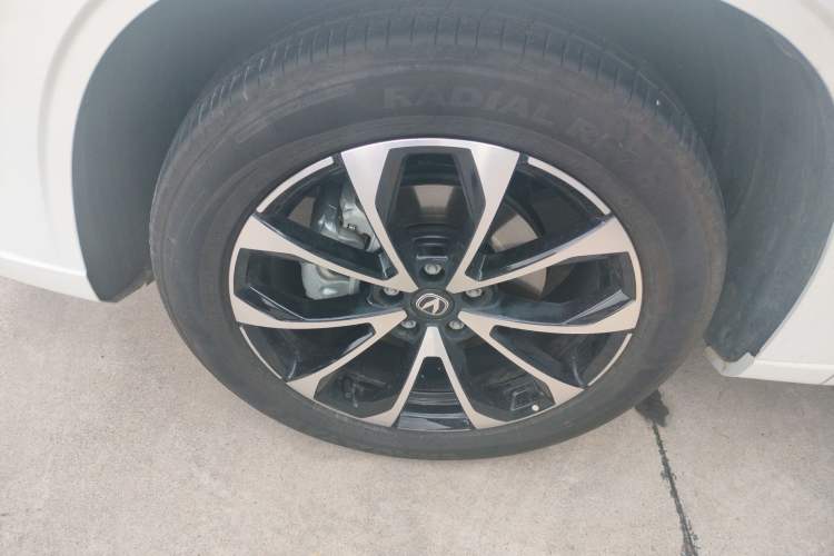 Used CHANGAN UNI-Z New Energy 2025 Smart New Blue Whale 125km Battleship Edition Exterior 7