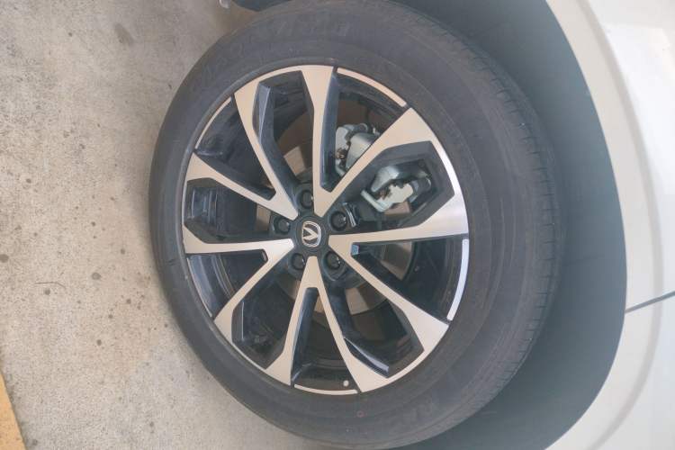 Used CHANGAN UNI-Z New Energy 2025 Smart New Blue Whale 125km Battleship Edition Exterior 8