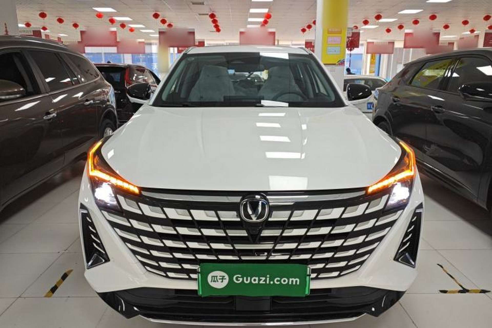 Used CHANGAN UNI-Z New Energy 2025 Model, Smart New Blue Whale 125km Battleship+ Version Front