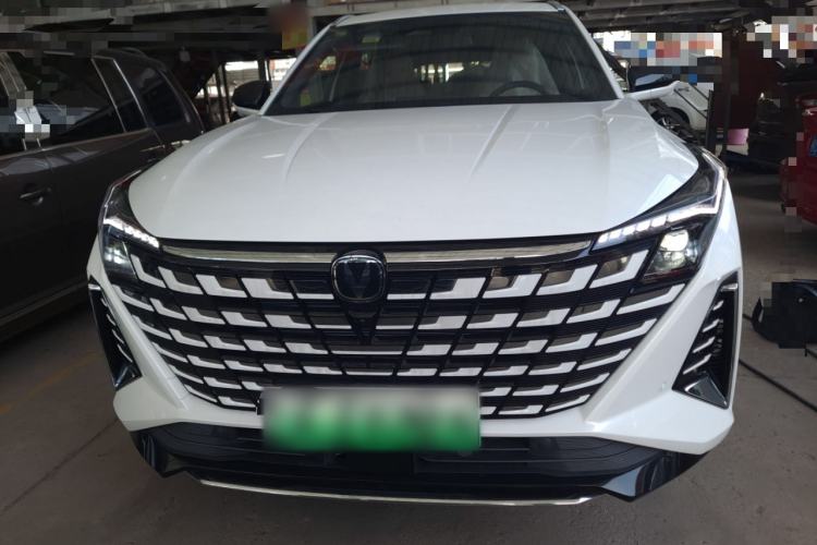 Used CHANGAN UNI-Z New Energy 2025 Model, Smart New Blue Whale 125km Battleship+ Version Front