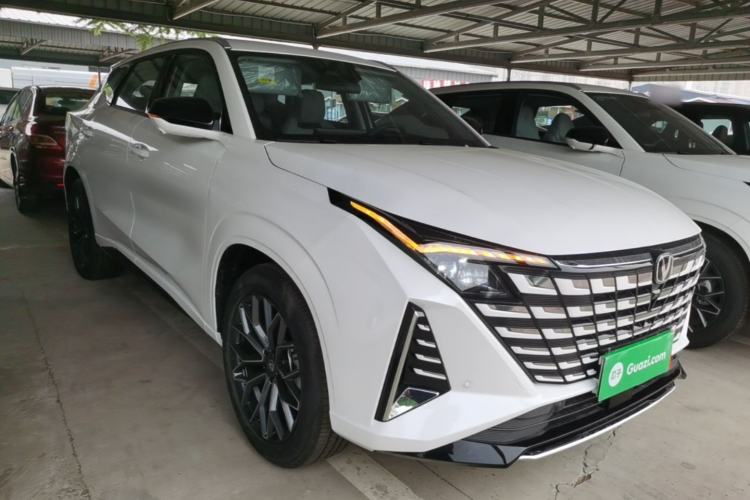 Used CHANGAN UNI-Z New Energy 2025 Model, Smart New Blue Whale 125km Battleship+ Version Front Right 45 Deg