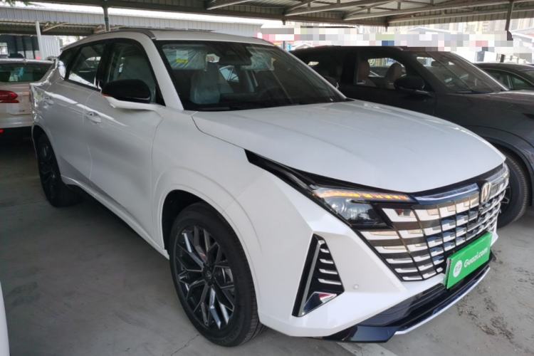 Used CHANGAN UNI-Z New Energy 2025 Model, Smart New Blue Whale 125km Battleship+ Version Front Right 45 Deg