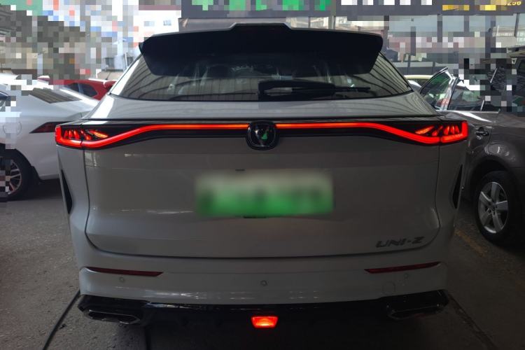 Used CHANGAN UNI-Z New Energy 2025 Model, Smart New Blue Whale 125km Battleship+ Version Rear