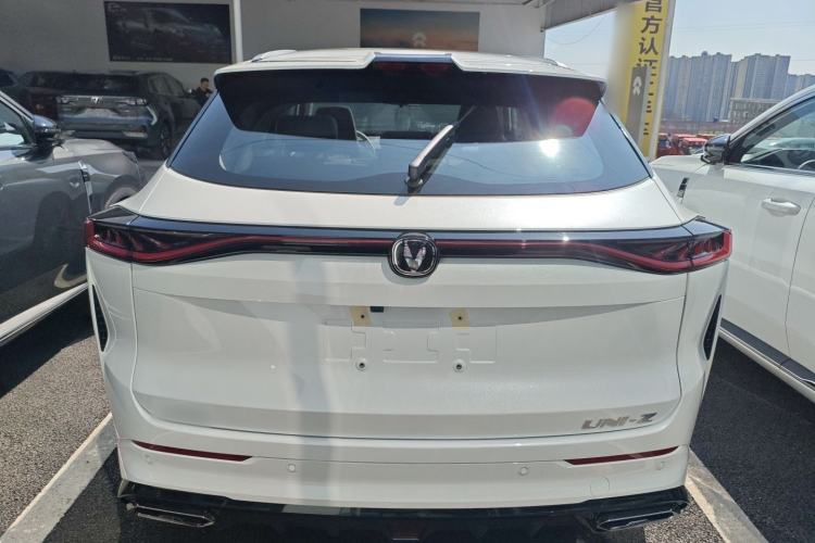 Used CHANGAN UNI-Z New Energy 2025 Model, Smart New Blue Whale 125km Ultra-Strong Version Rear