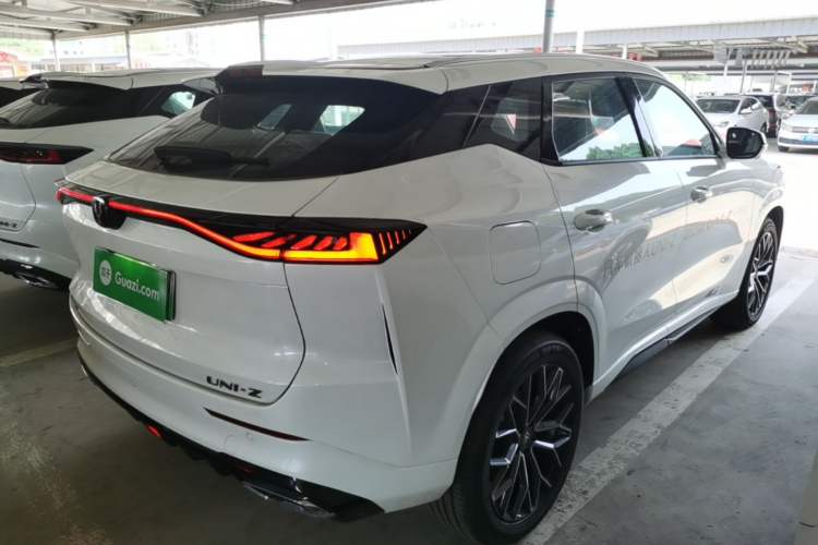 Used CHANGAN UNI-Z New Energy 2025 Model, Smart New Blue Whale 125km Battleship+ Version Rear Right 45 Deg