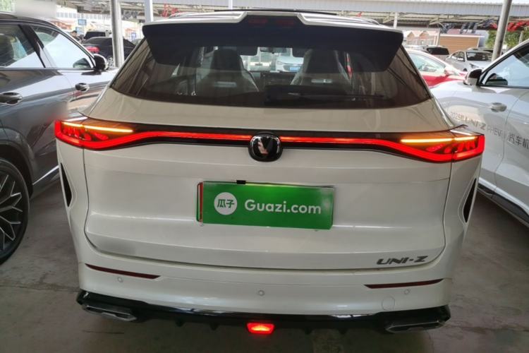 Used CHANGAN UNI-Z New Energy 2025 Model, Smart New Blue Whale 125km Battleship+ Version Rear