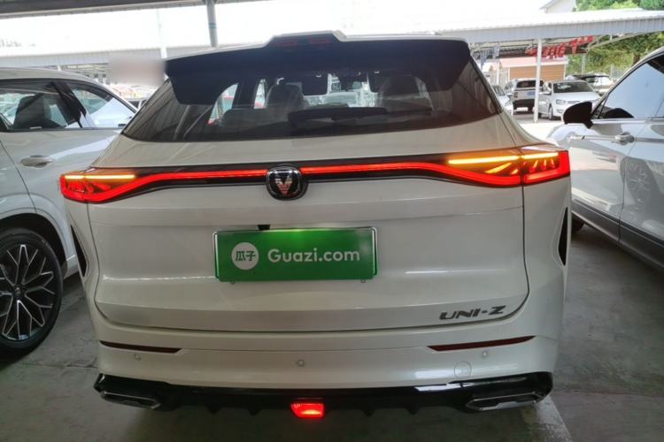 Used CHANGAN UNI-Z New Energy 2025 Model, Smart New Blue Whale 125km Battleship+ Version Rear