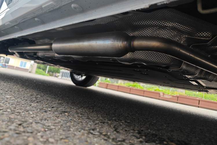 Used CHANGAN UNI-Z New Energy 2025 Smart New Blue Whale 125km Battleship Edition Right Side Sill