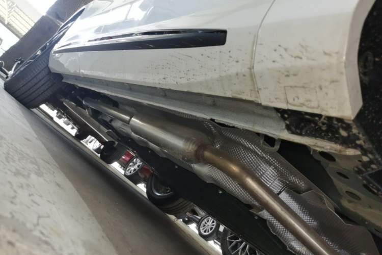 Used CHANGAN UNI-Z New Energy 2025 Model, Smart New Blue Whale 125km Battleship+ Version Right Side Sill