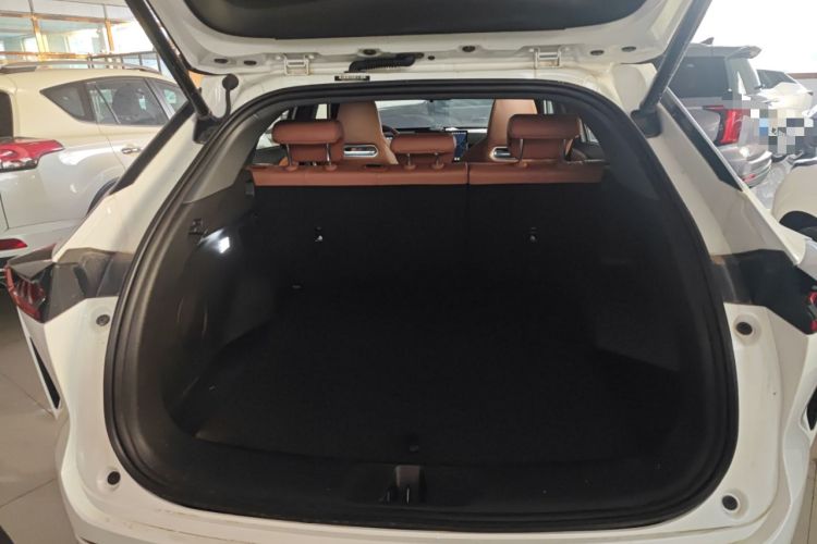 Used CHANGAN UNI-Z New Energy 2025 Model, Smart New Blue Whale 125km Battleship+ Version Trunk