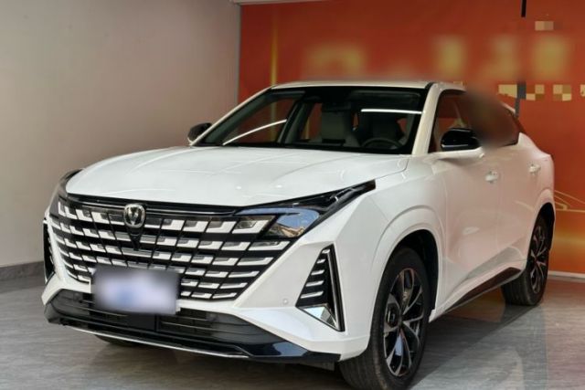 Used CHANGAN UNI-Z New Energy 2025 Smart New Blue Whale 125km Battleship Edition