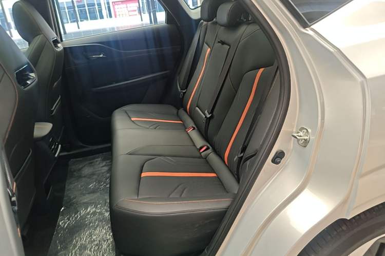 Used CHANGAN UNI-Z New Energy 2026 Model Smart New Blue Whale 130km Excellence Edition Left Rear Seat