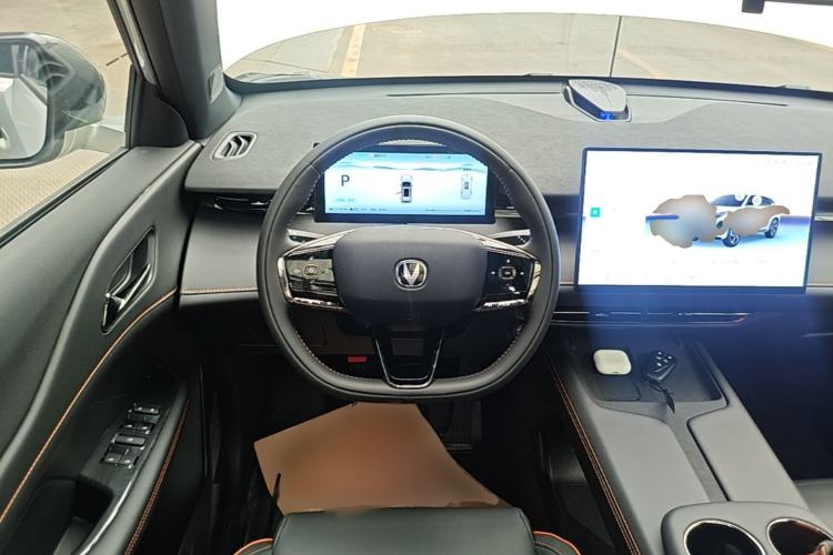 Used CHANGAN UNI-Z New Energy 2026 Model Smart New Blue Whale 130km Excellence Edition Steering Wheel