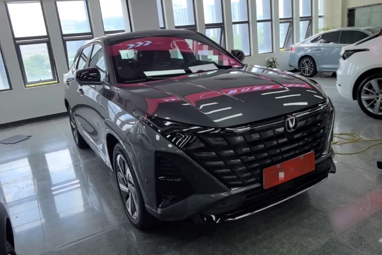 Used CHANGAN UNI-Z New Energy 2026 Model Smart New Blue Whale 130km Excellence Edition Exterior 1