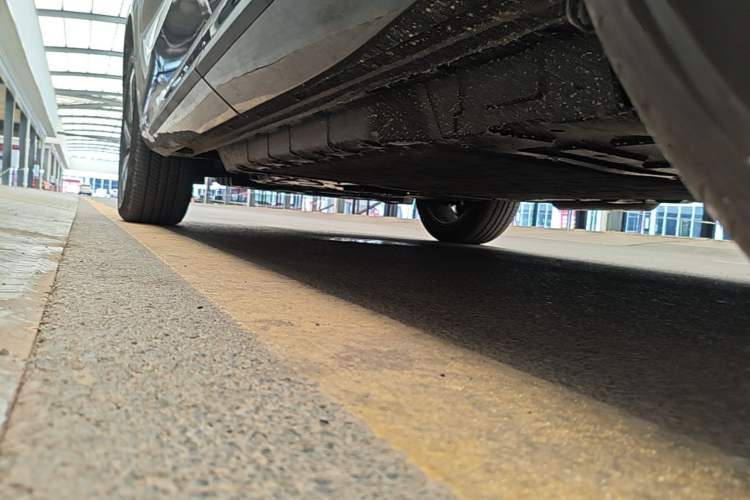 Used CHANGAN UNI-Z New Energy 2026 Model Smart New Blue Whale 130km Excellence Edition Left Side Sill