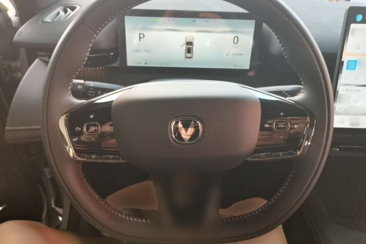 Used CHANGAN UNI-Z New Energy 2026 Model Smart New Blue Whale 130km Excellence Edition Steering Wheel