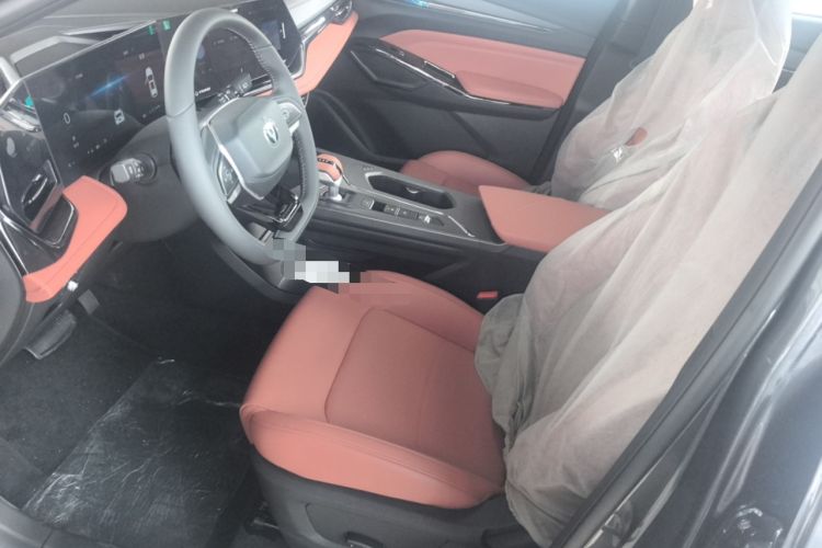 Used CHANGAN X5 PLUS 2026 Model, Second Generation, 1.5T Transcendence PRO Left Front Seat