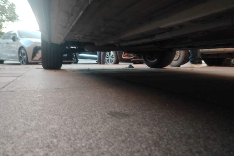 Used CHANGAN X5 PLUS 2024 1.5T DCT Pioneer Edition Chassis Front Right
