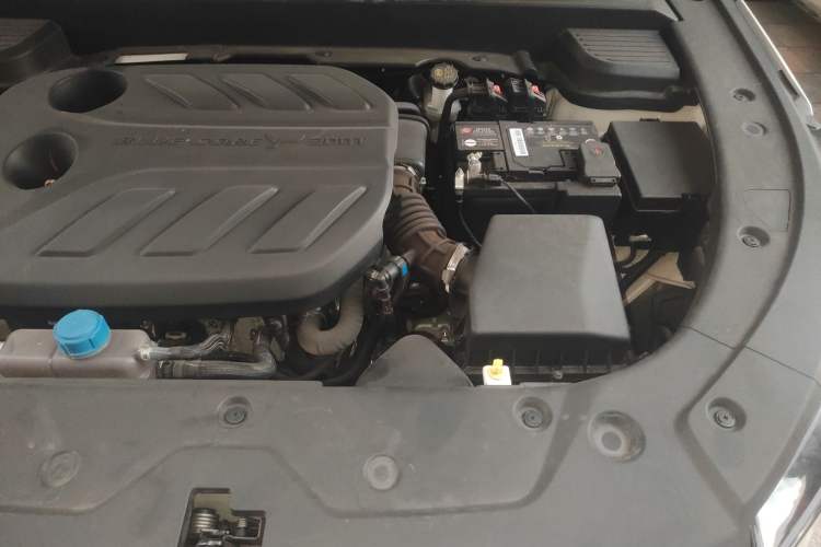 Used CHANGAN X5 PLUS 2024 1.5T DCT Pioneer Edition Engine Bay Left