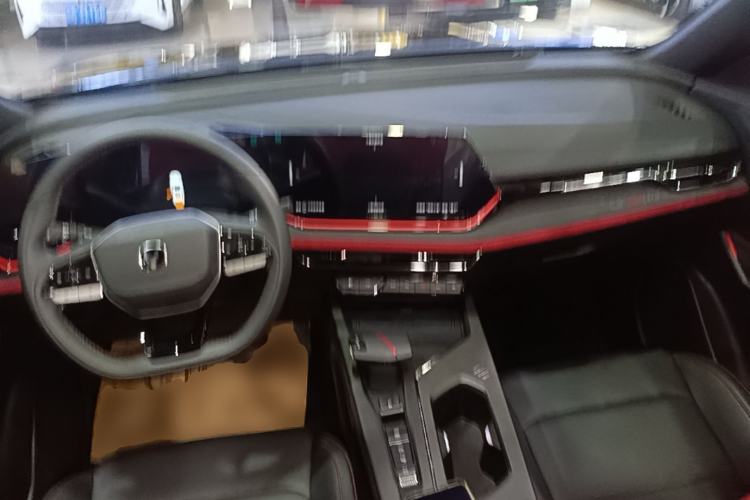 Used CHANGAN X5 PLUS 2024 1.5T DCT ZhiZun Version Center Console