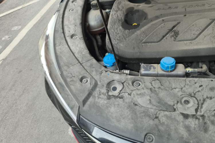 Used CHANGAN X5 PLUS 2024 1.5T DCT Excellence Edition Engine Bay Right