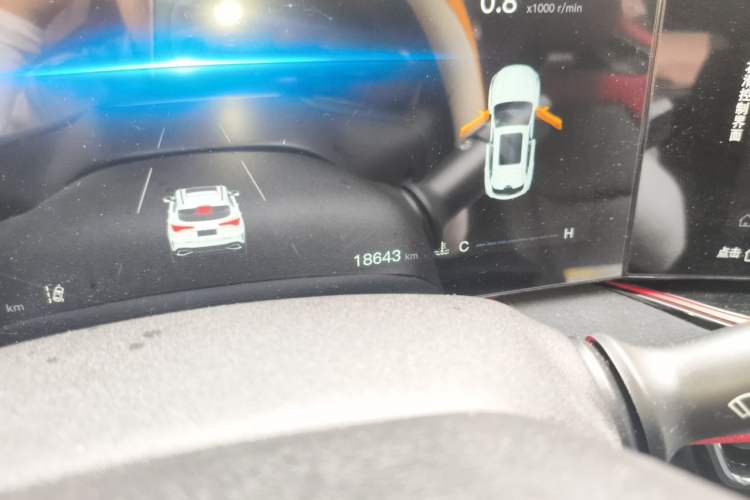 Used CHANGAN X5 PLUS 2024 1.5T DCT Excellence Edition Odometer Close Up