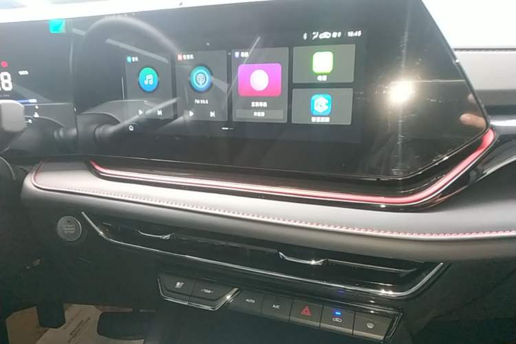 Used CHANGAN X5 PLUS 2024 1.5T DCT Enjoyment Version Audio And AC Panel