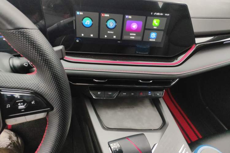Used CHANGAN X5 PLUS 2024 1.5T DCT Enjoyment Version Audio And AC Panel